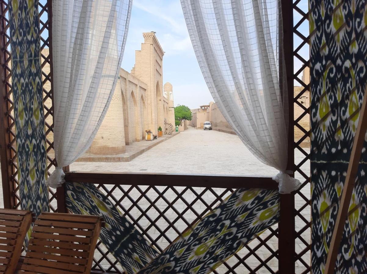 "Yoqut House" Guest House In The Centre Of Ancient City ヒヴァ エクステリア 写真