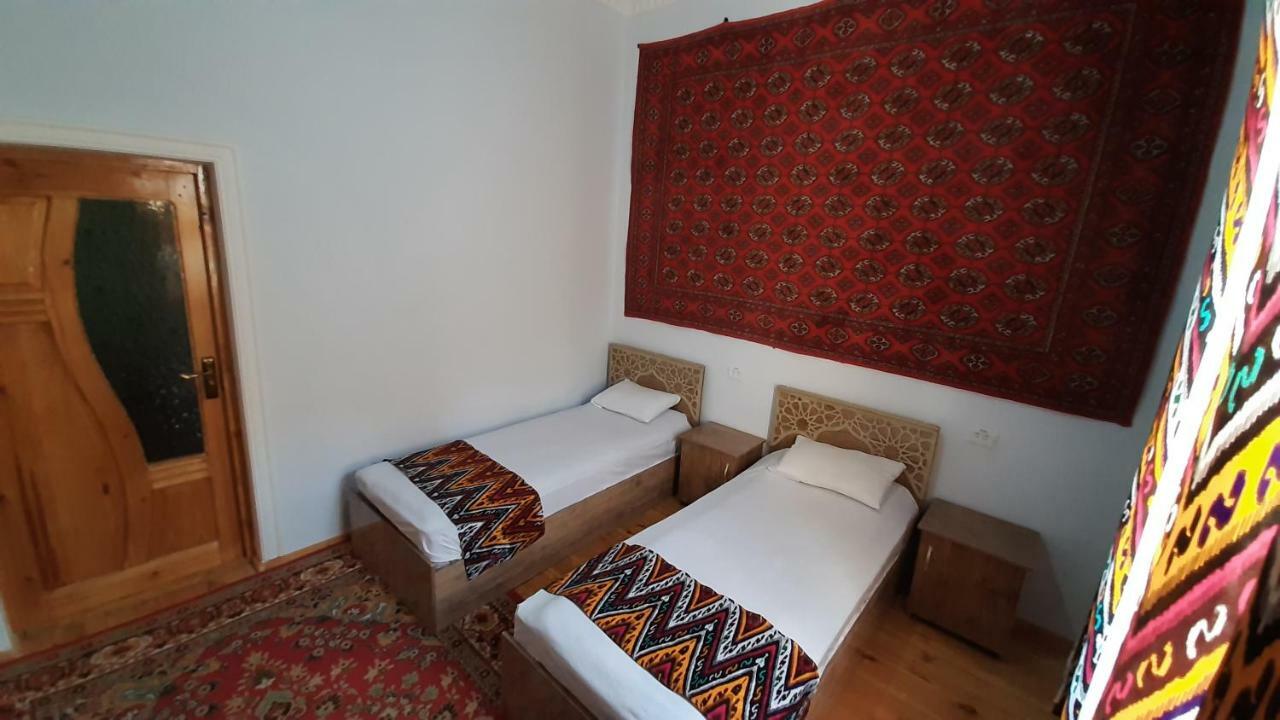 "Yoqut House" Guest House In The Centre Of Ancient City ヒヴァ エクステリア 写真